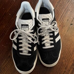 Gazelle platform sneakers